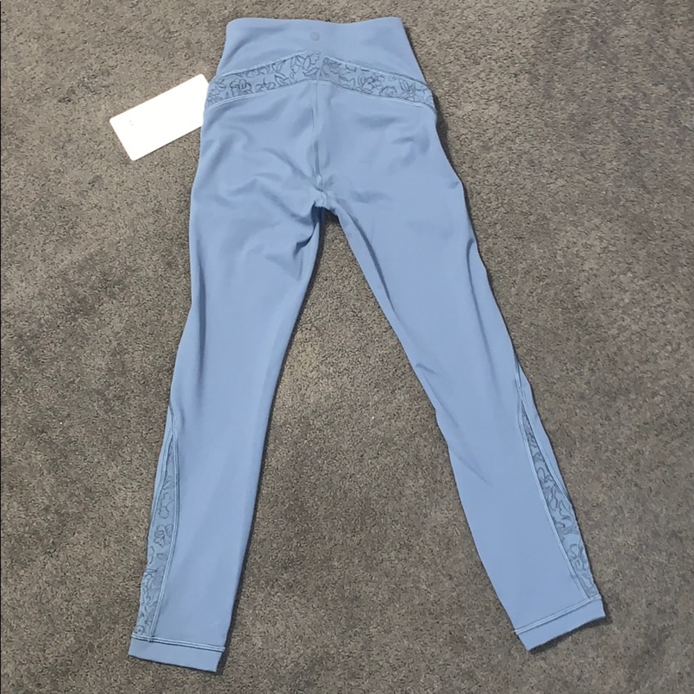 Lululemon Wunder Under Crop with Mesh Detail